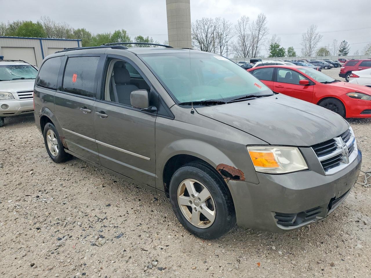 Dodge Caravan Sxt