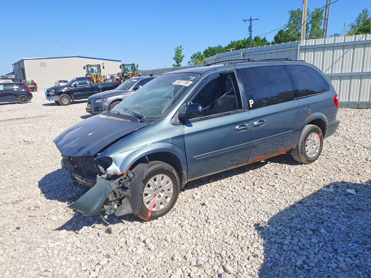Salvage Chrysler Minivan Image