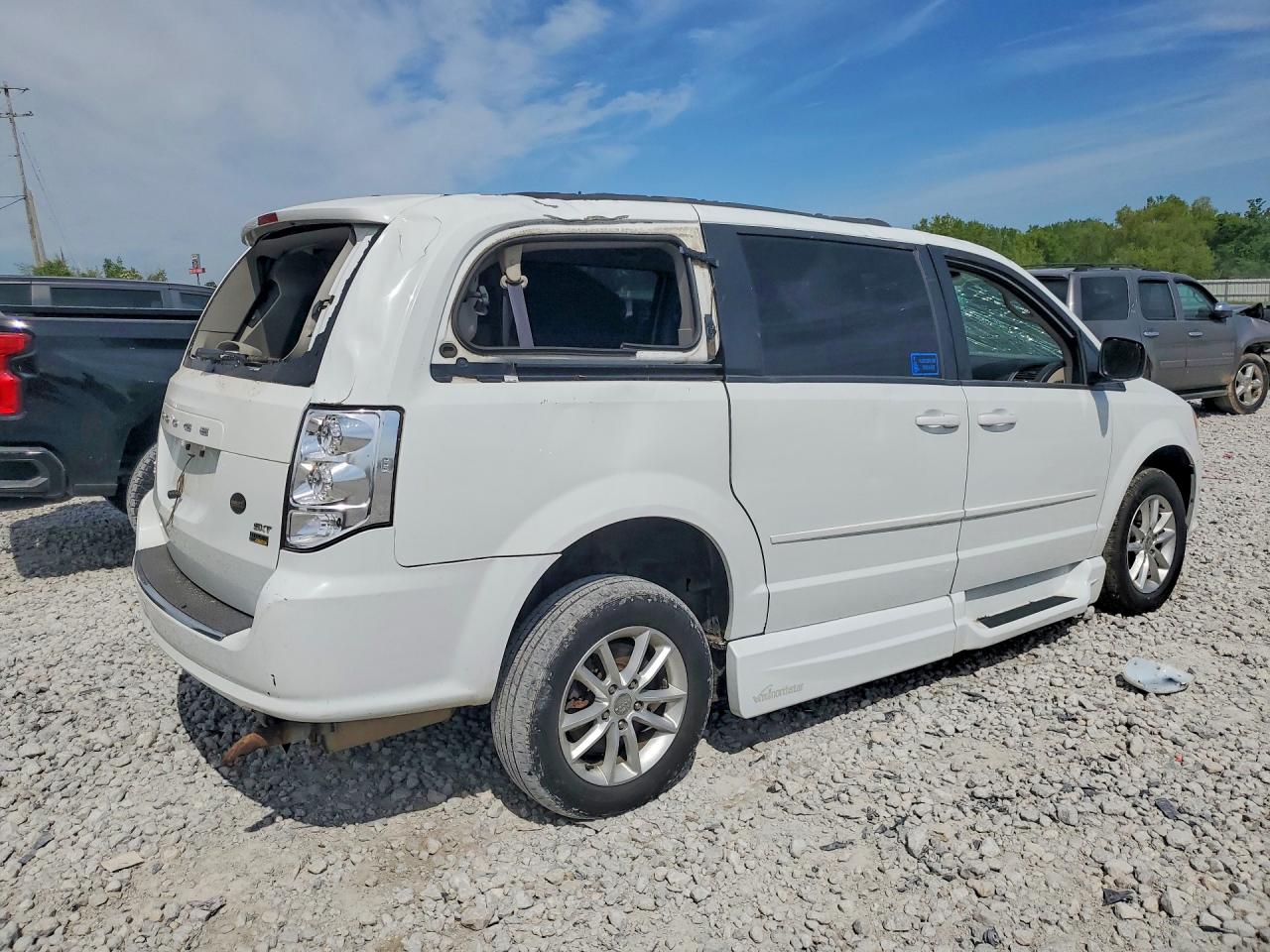 Dodge Caravan Sxt