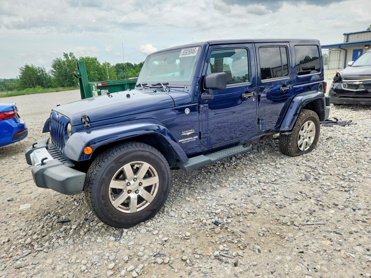 Salvage Jeep Wrangler Image