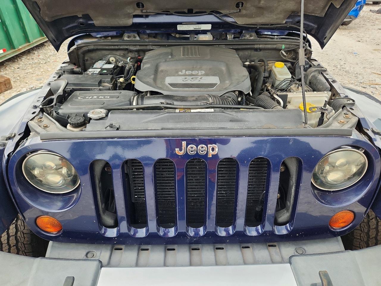 Jeep Wrangler Sahara