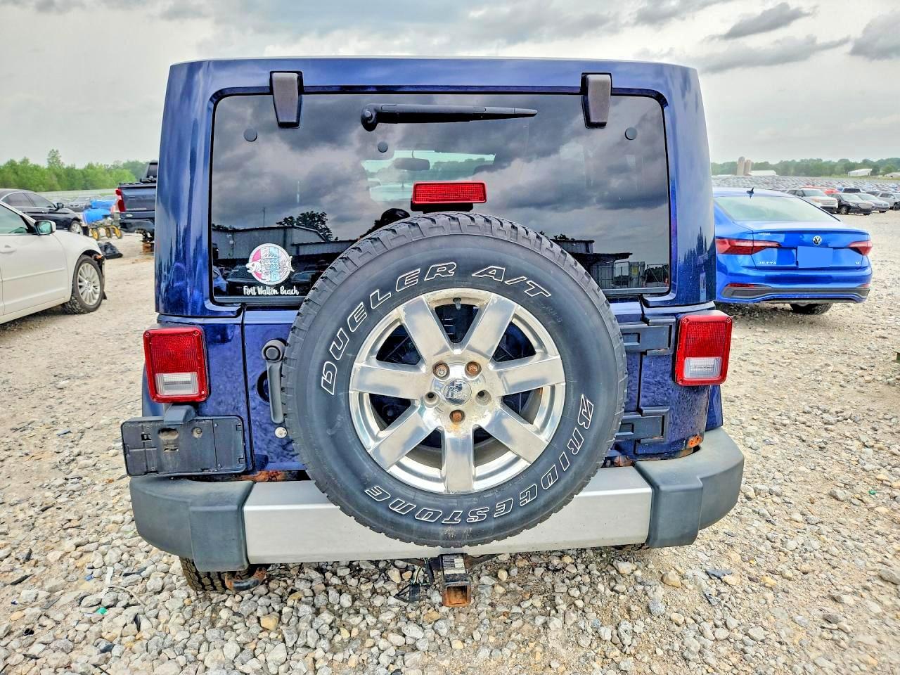 Jeep Wrangler Sahara