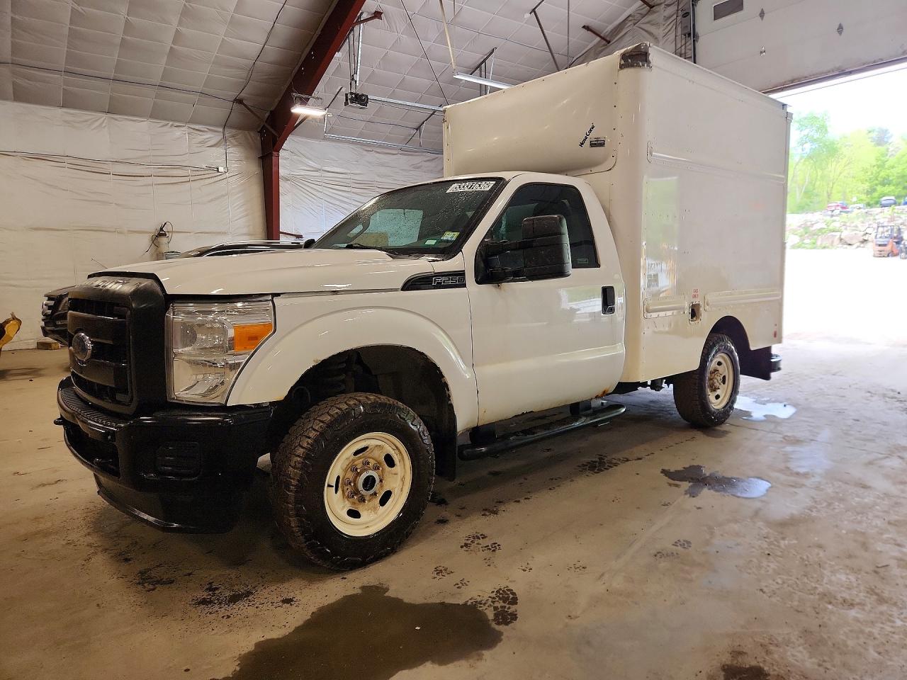 Salvage Ford F-250 Image
