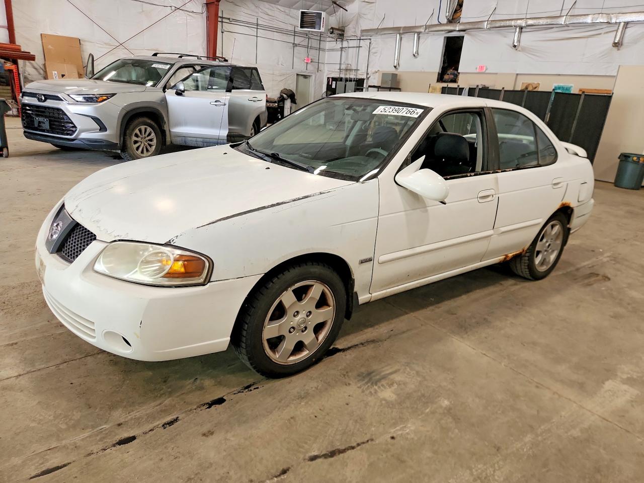 Salvage Nissan Sentra Image