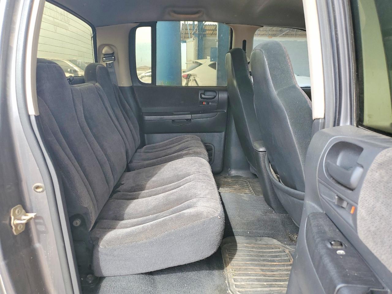 Dodge Dakota Quad Slt