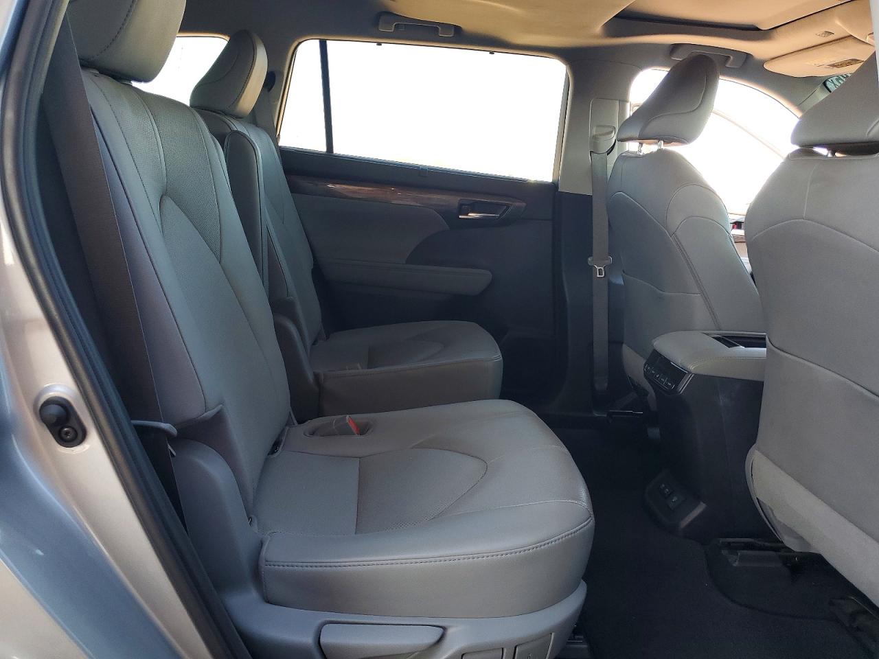 Toyota Highlander Limited