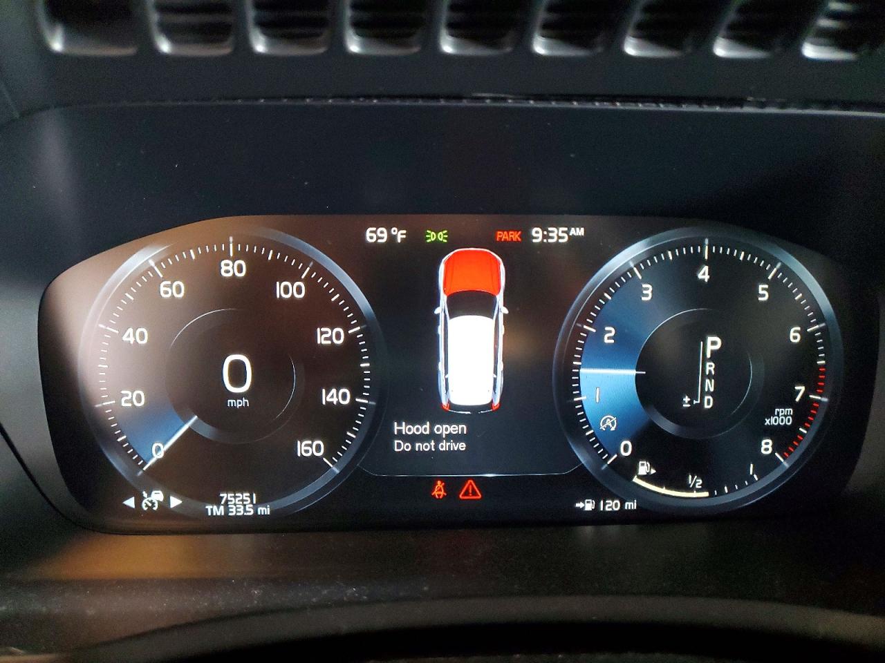 Volvo XC90 T5 Momentum