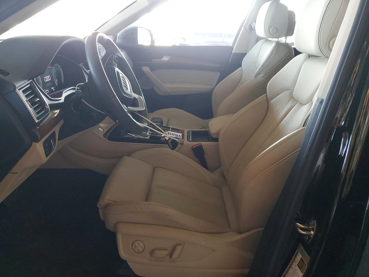 Audi Q5 Premium Plus 55
