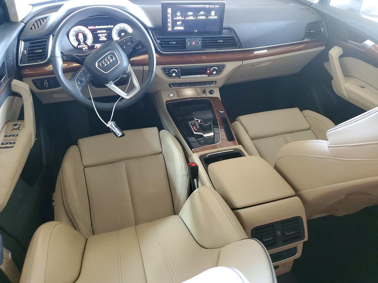 Audi Q5 Premium Plus 55