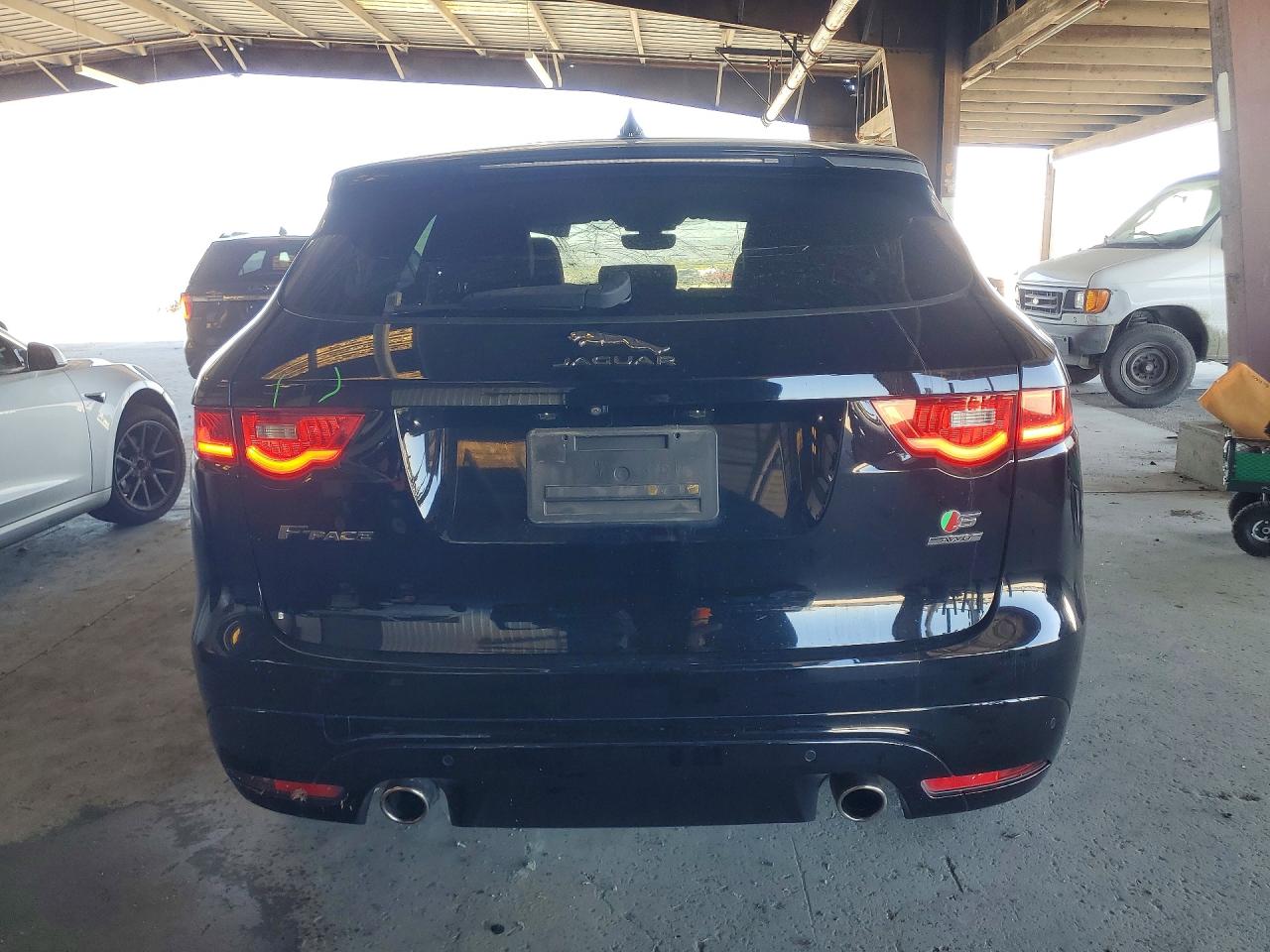Jaguar F-PACE S
