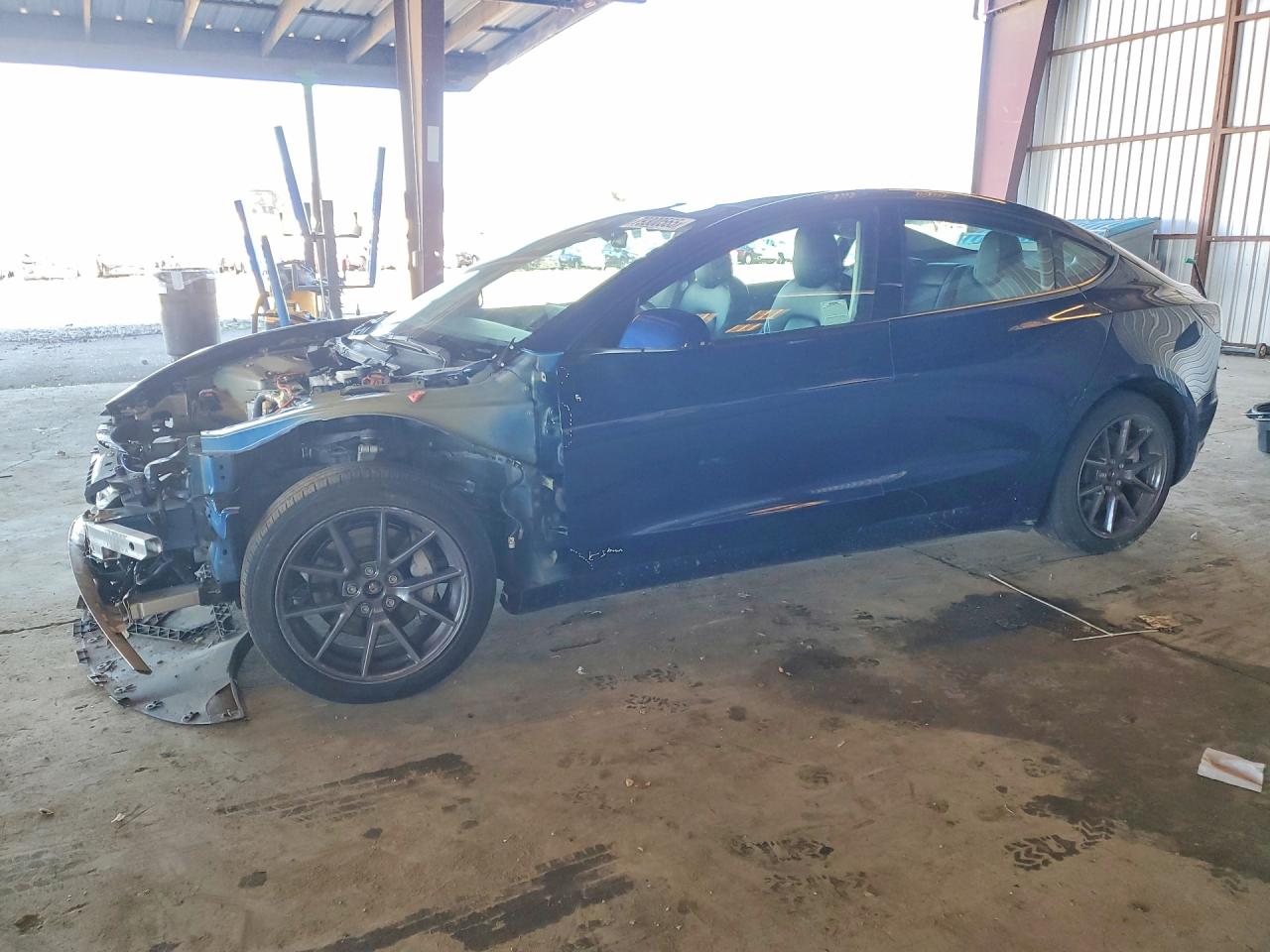 Salvage Tesla Model 3 Image