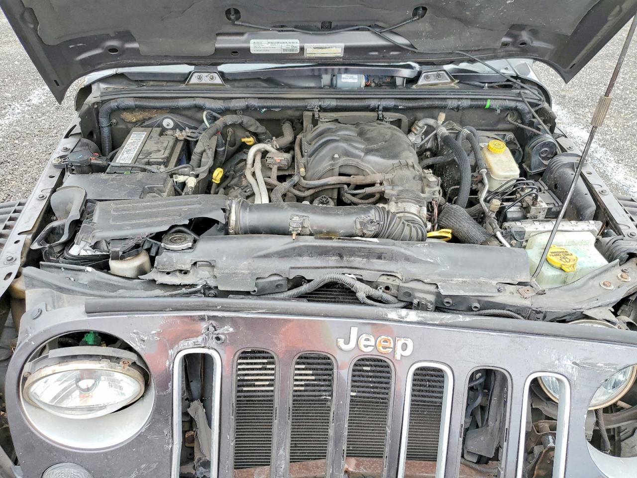 Jeep Wrangler Sahara