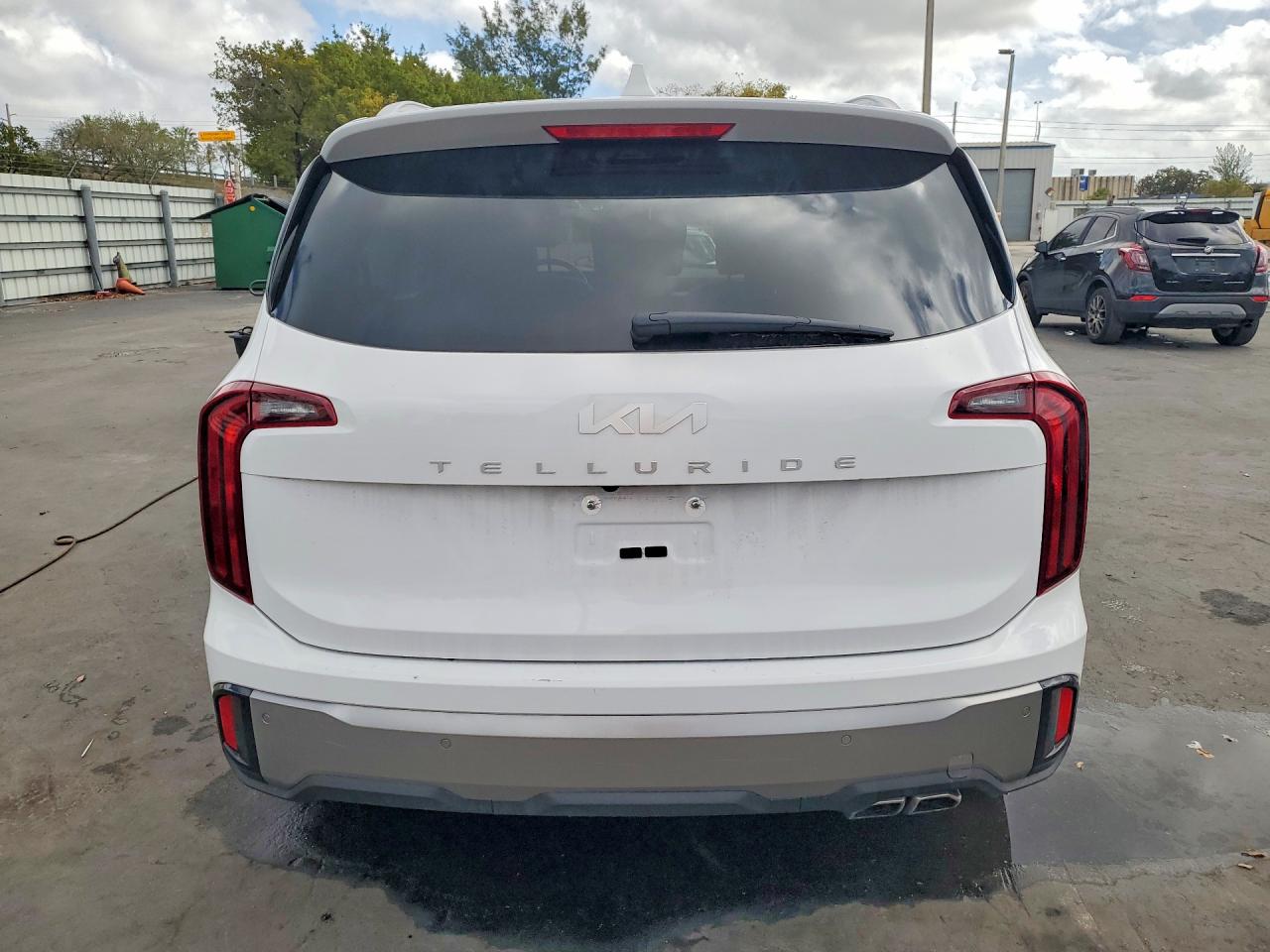 Kia Telluride S