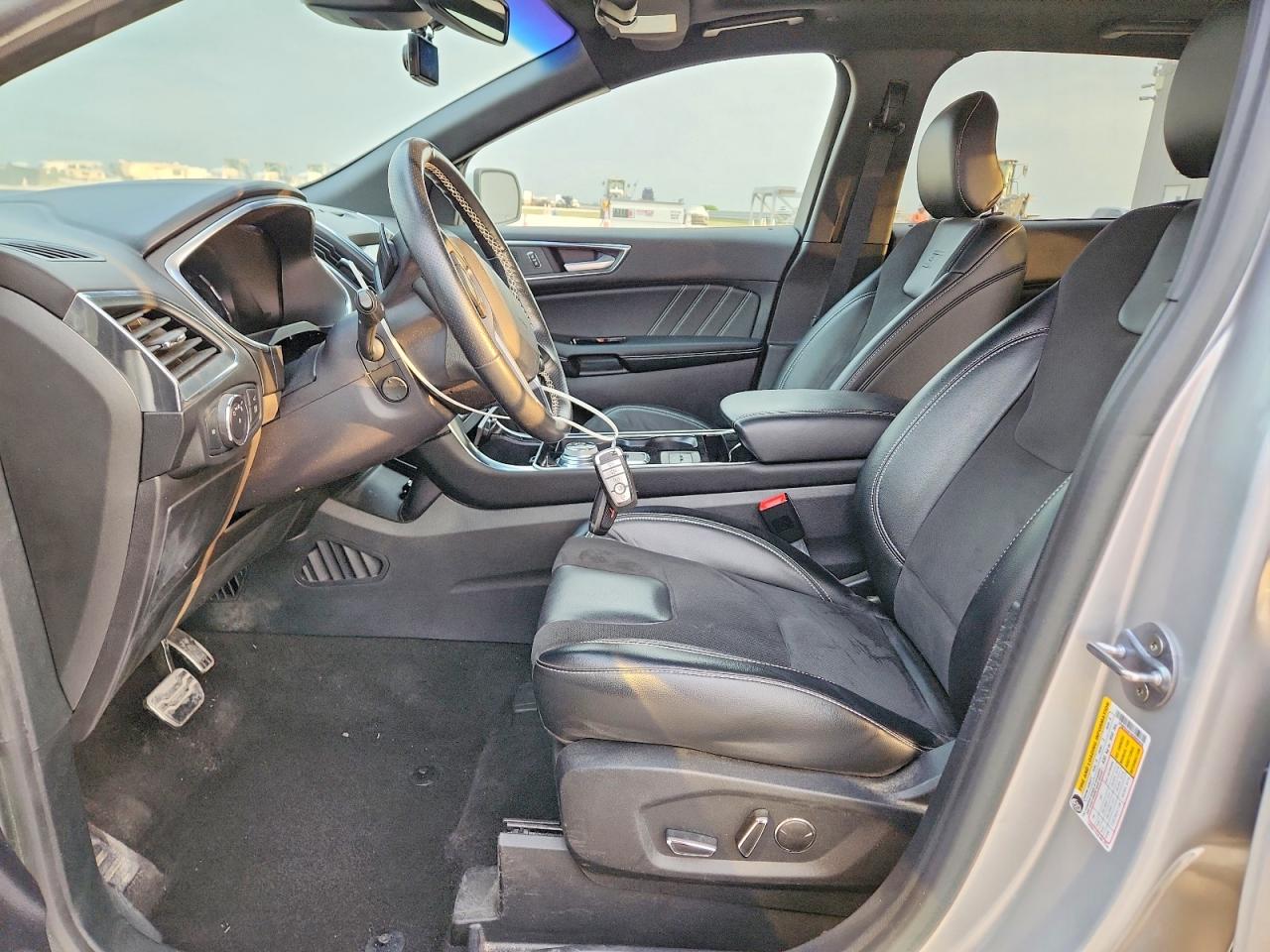 Ford Edge St