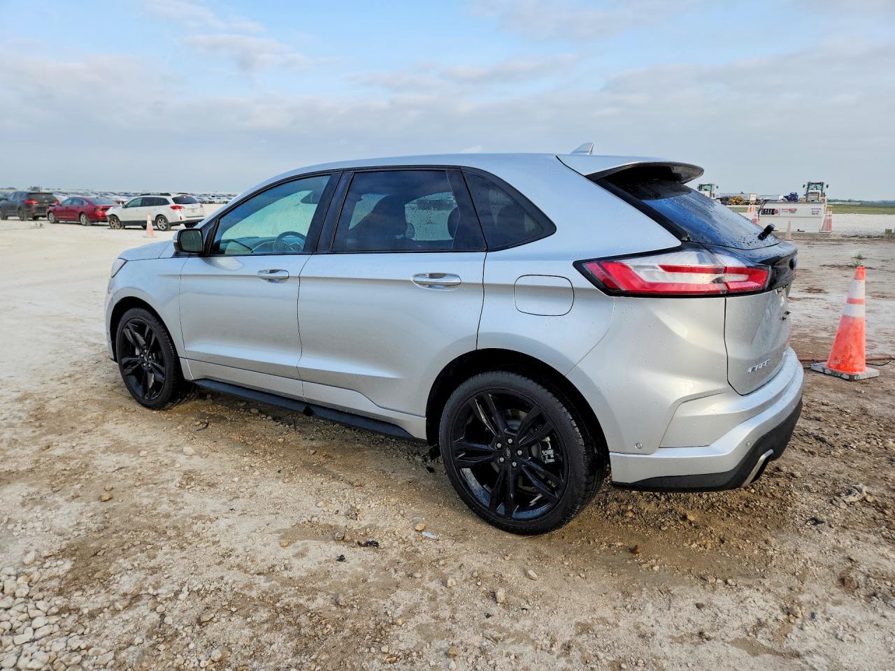 Ford Edge St