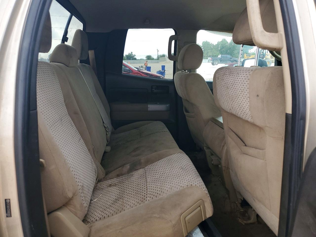 Toyota Tundra Double Cab Sr5