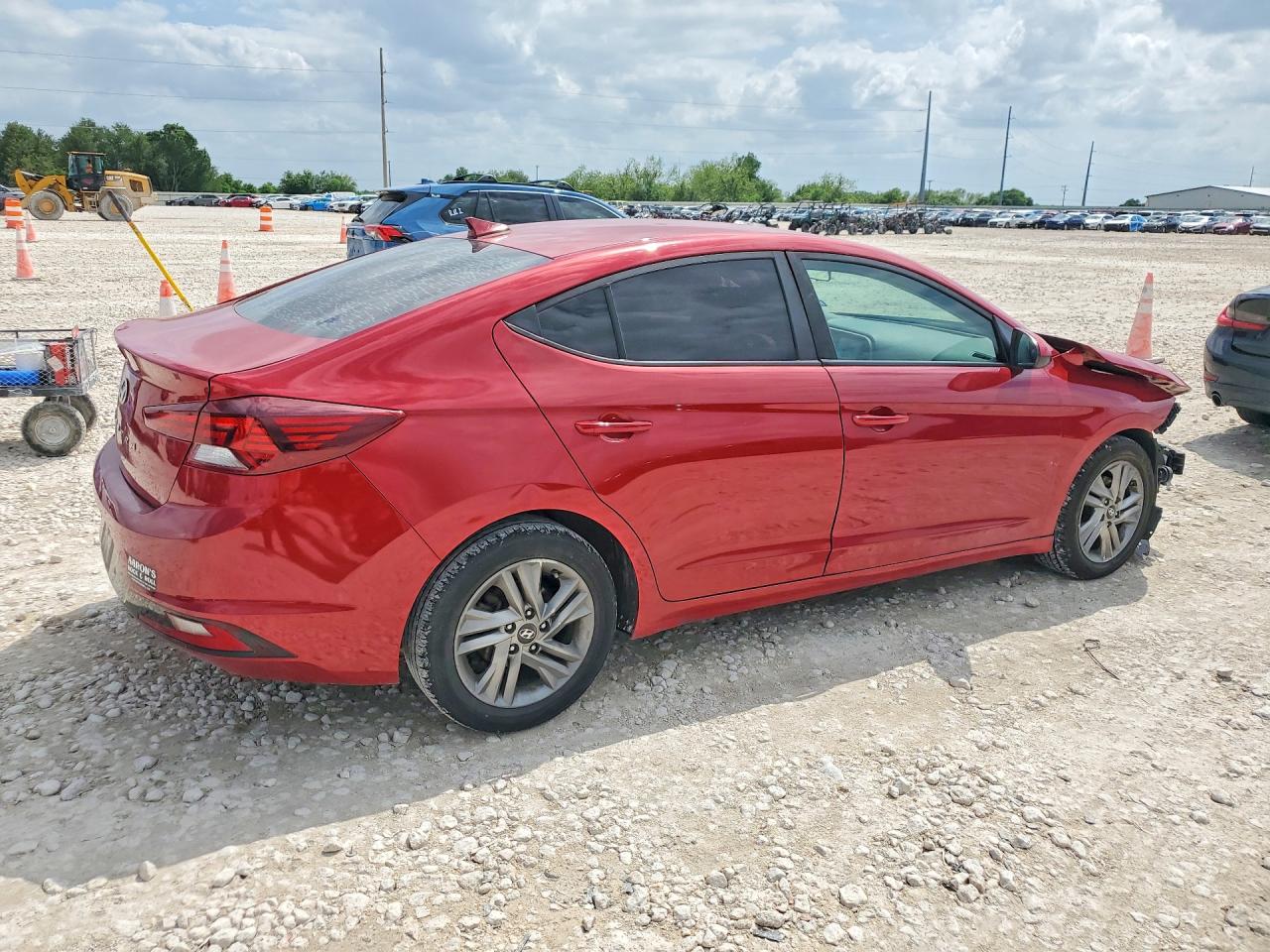 Hyundai ELANTRA Sel