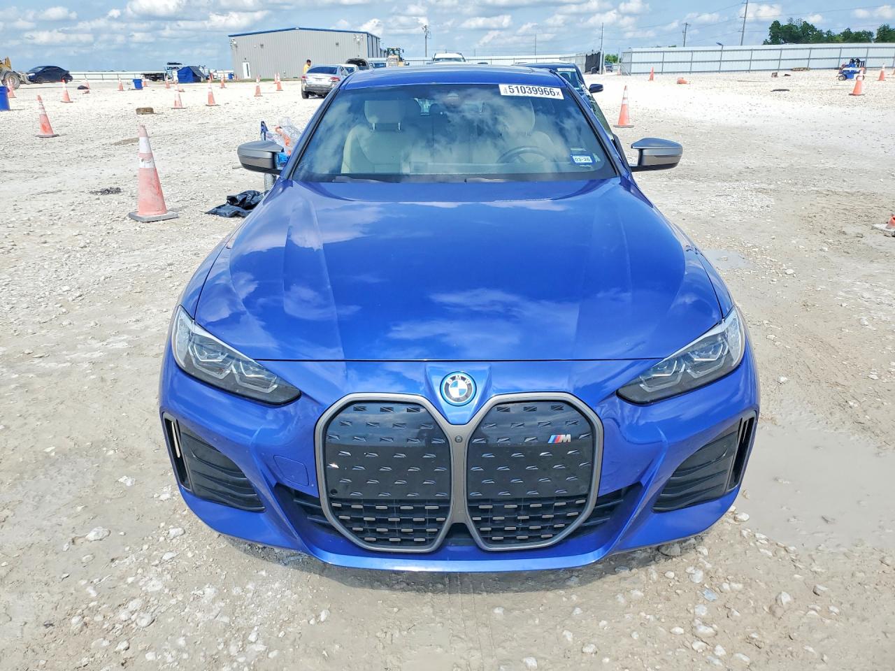BMW i4 M50