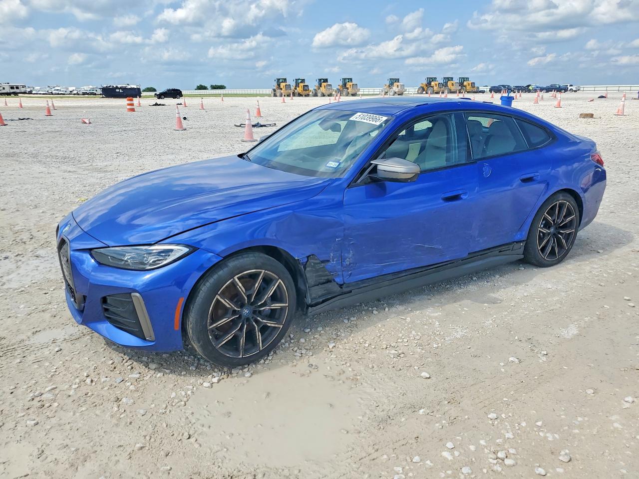 Salvage BMW i4 Image
