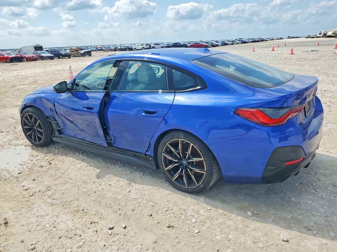 BMW i4 M50