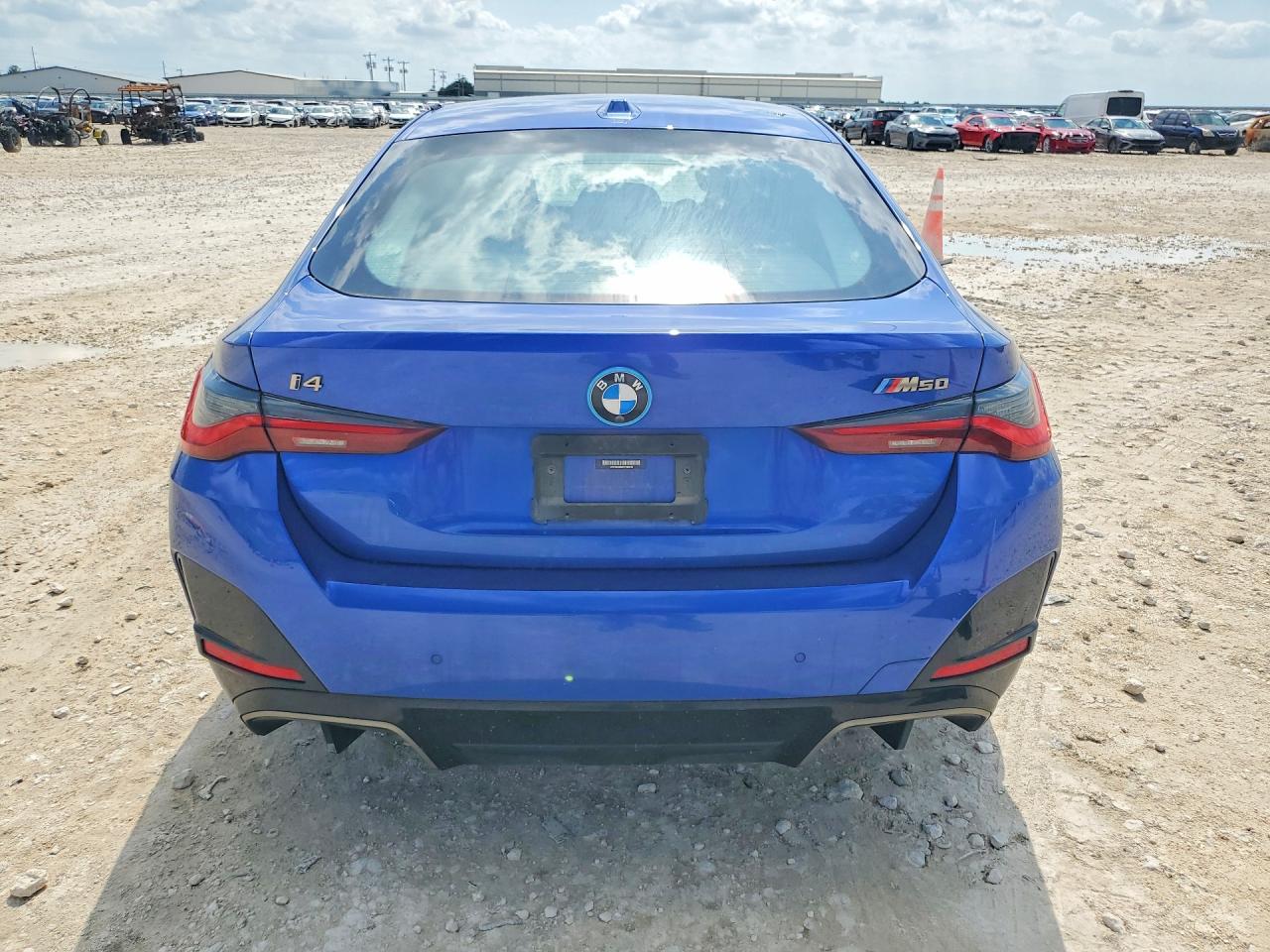 BMW i4 M50