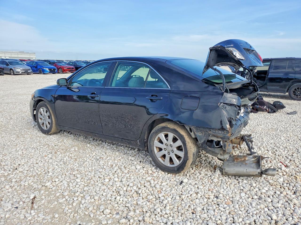 Toyota Camry Xle V6