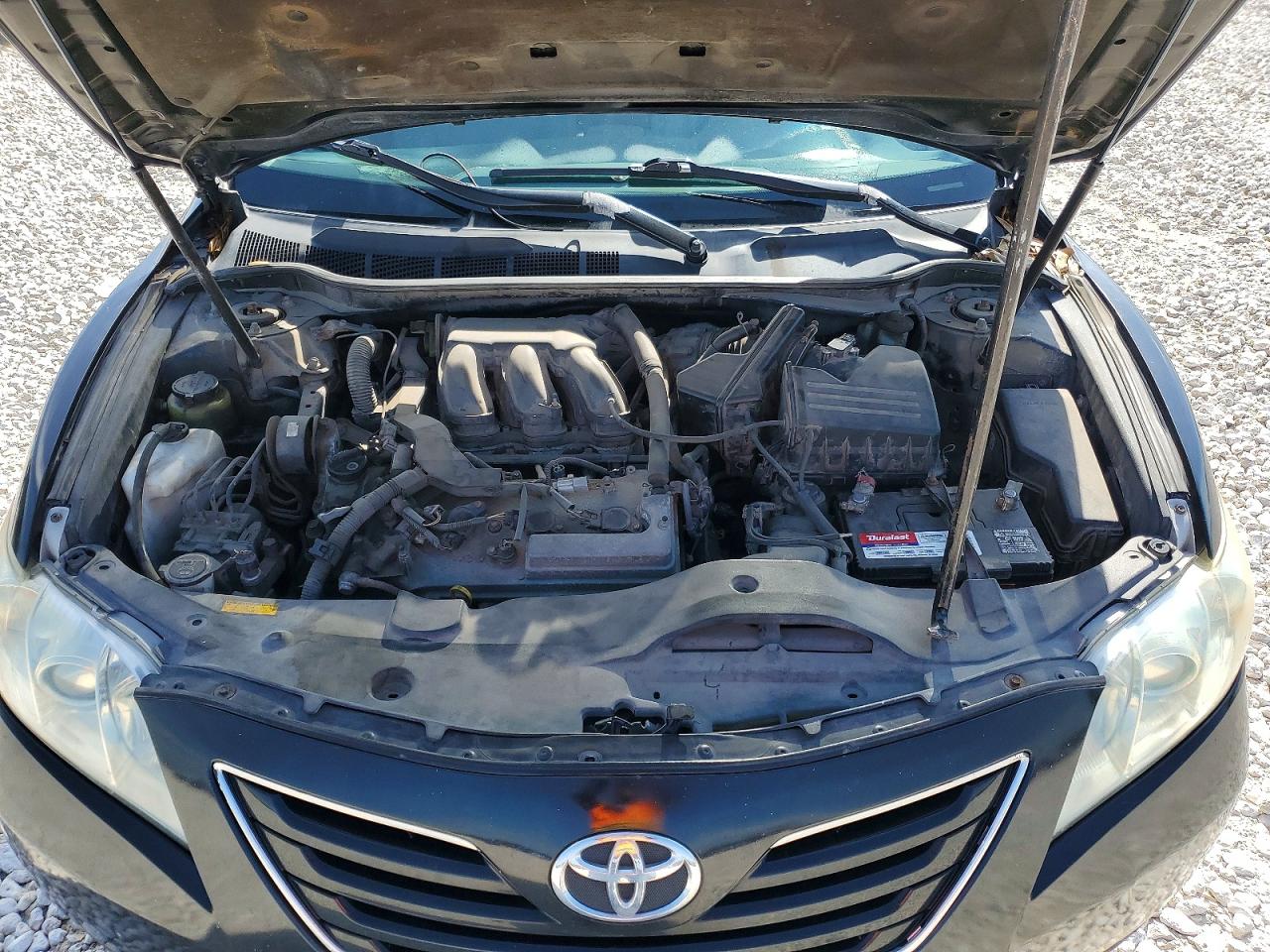 Toyota Camry Xle V6
