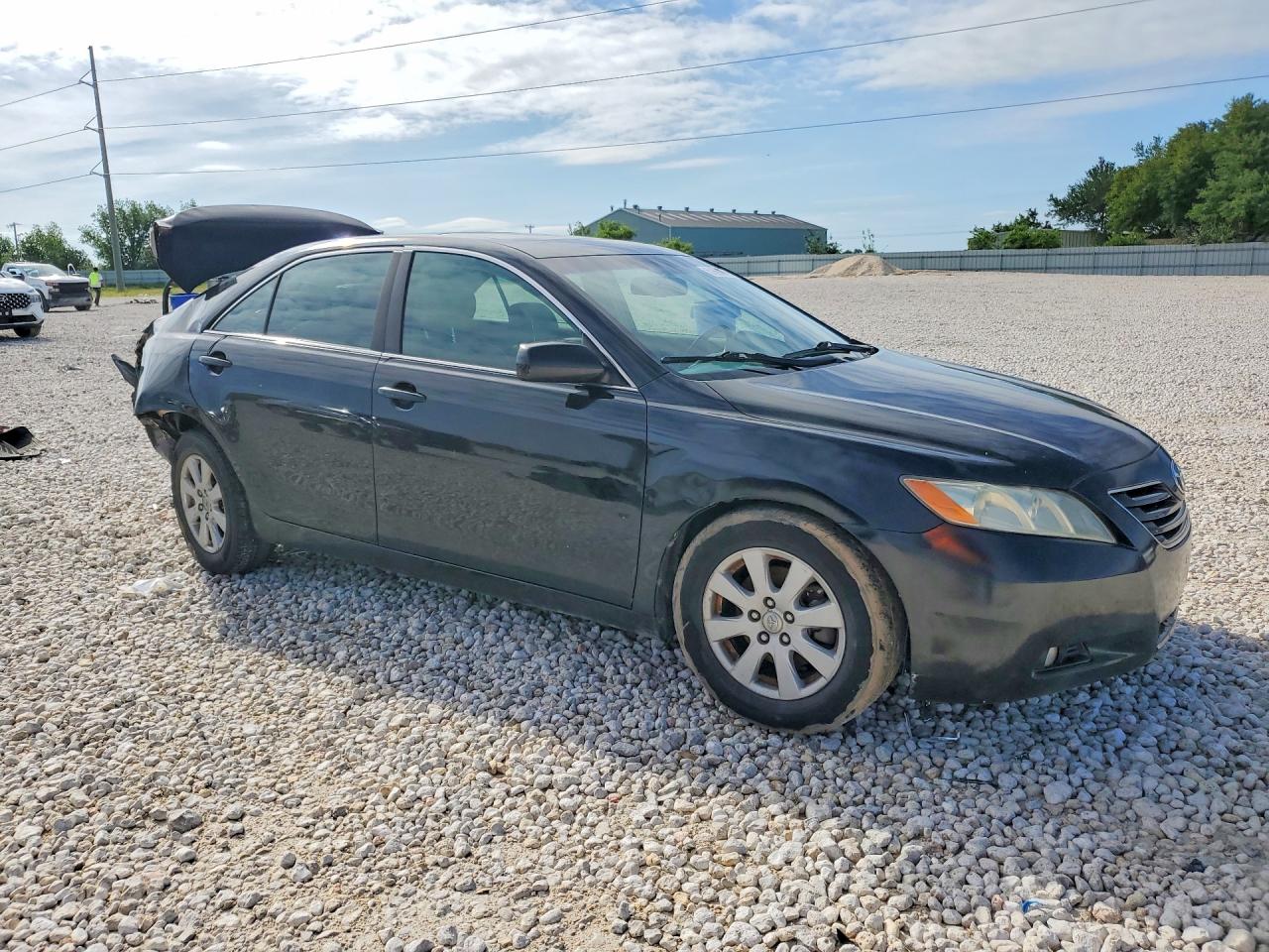 Toyota Camry Xle V6
