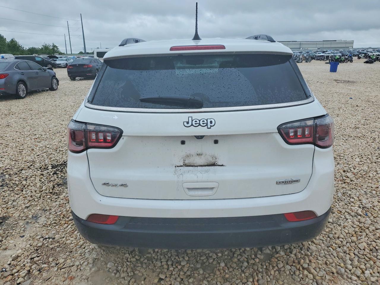Jeep Compass Latitude