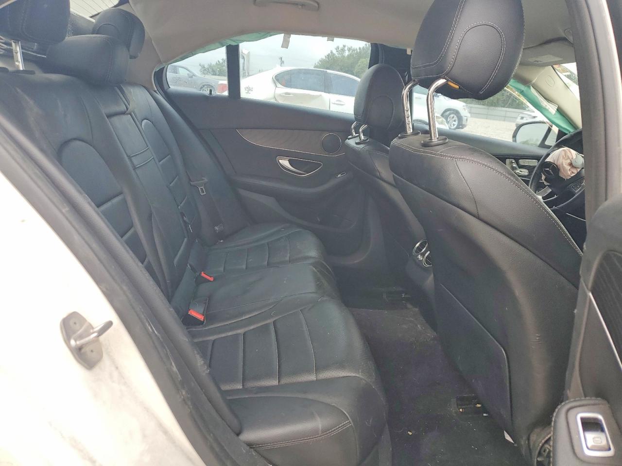 Mercedes-Benz C-Class 300