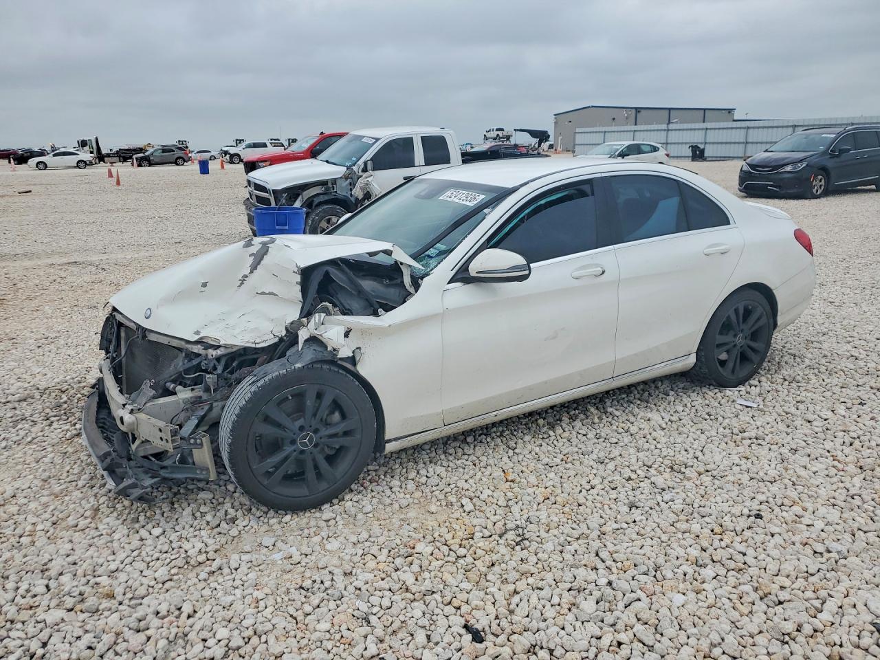 Salvage Mercedes-Benz C-Class Image
