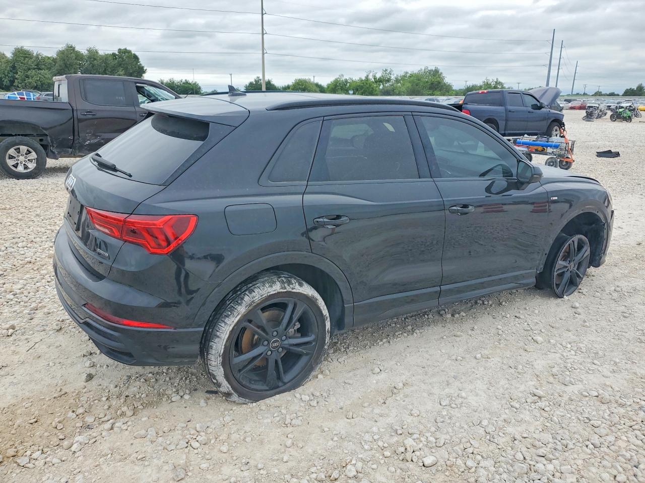Audi Q3 Premium S Line 45