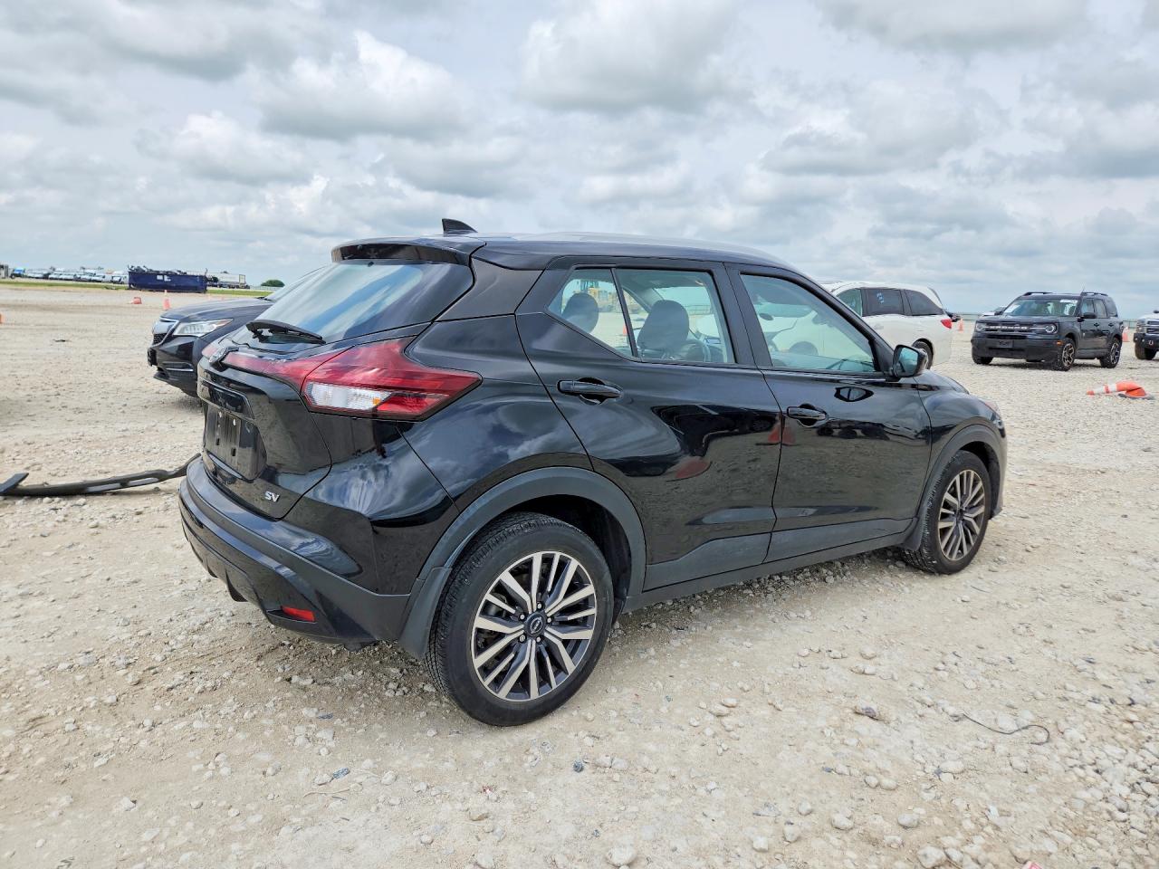 Nissan Kicks Sv
