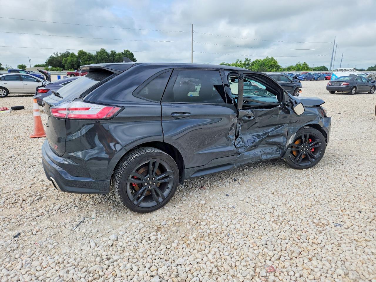 Ford Edge St
