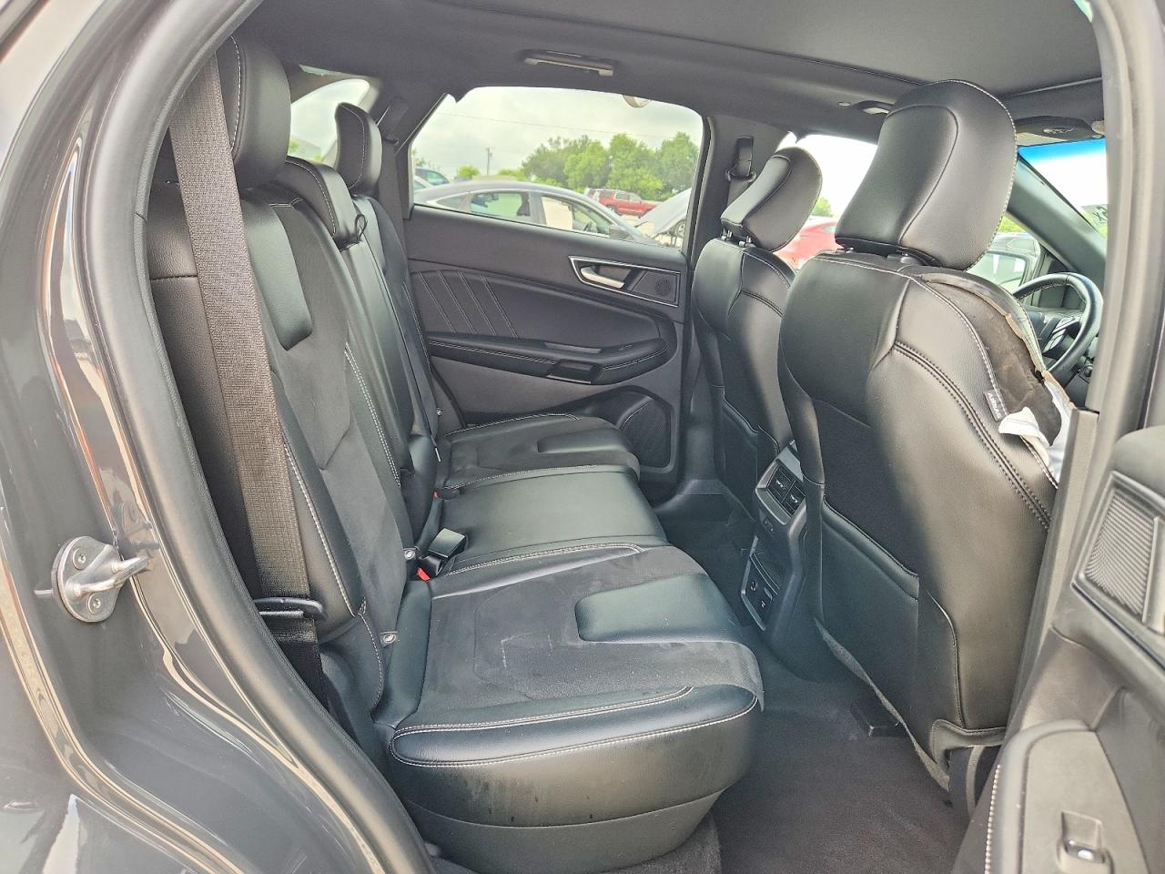 Ford Edge St