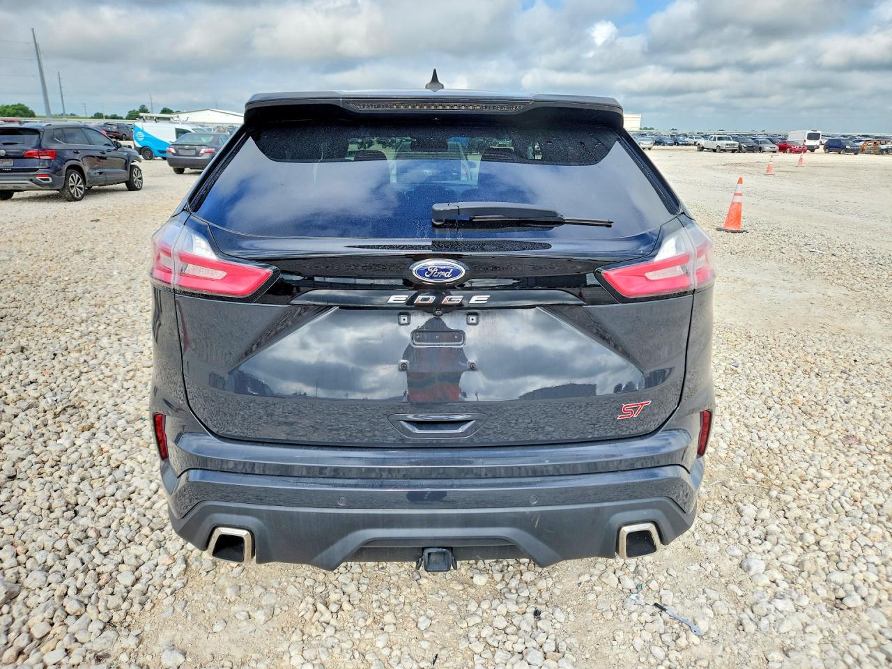 Ford Edge St