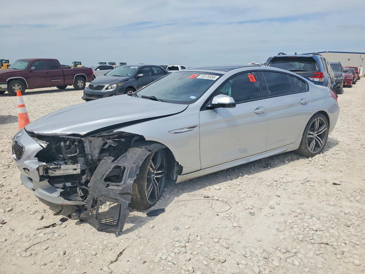 Salvage BMW 6 Series Image