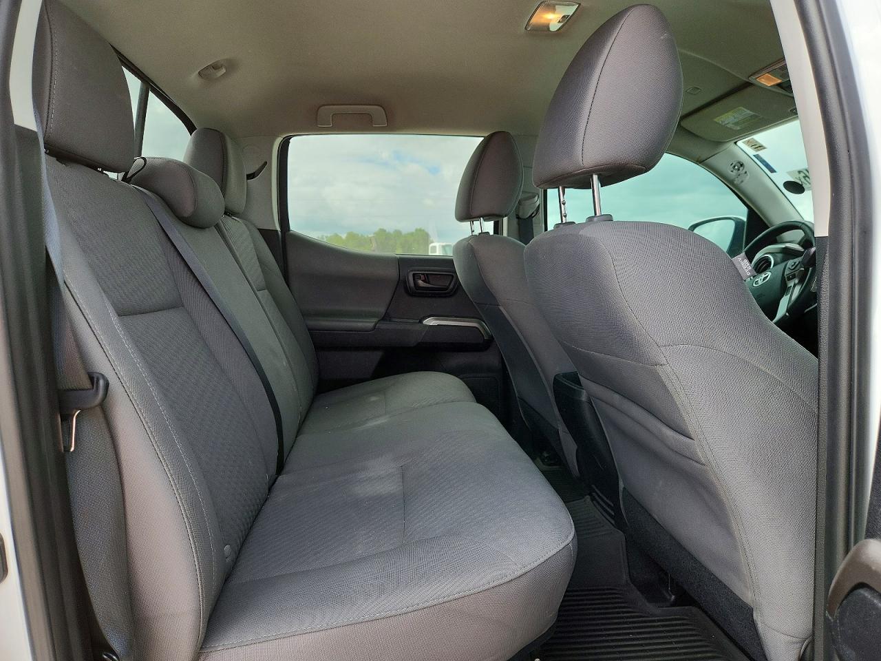 Toyota Tacoma Sr5 V6