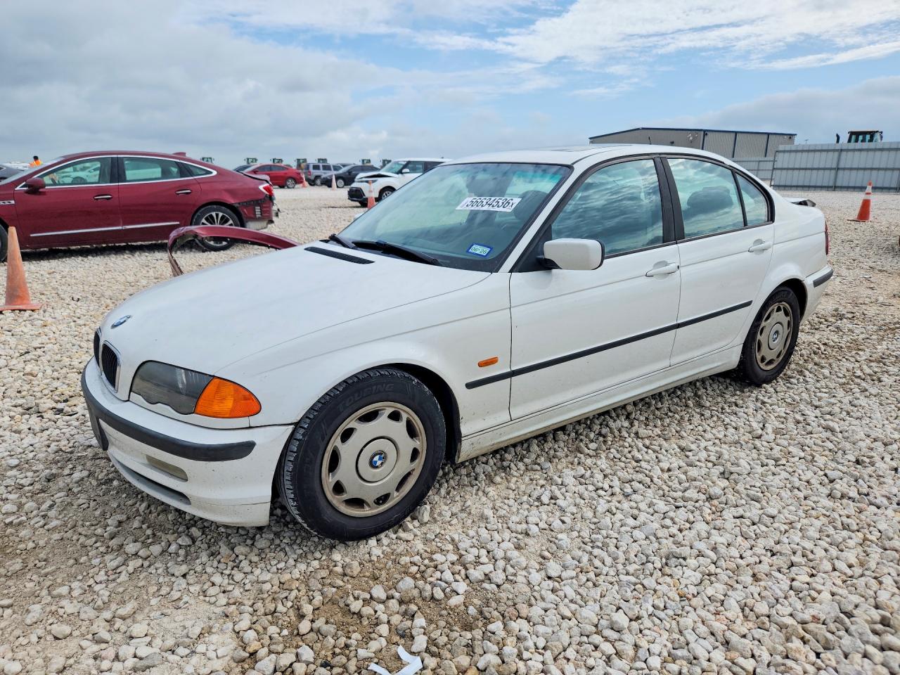 Salvage BMW 3 Series Image
