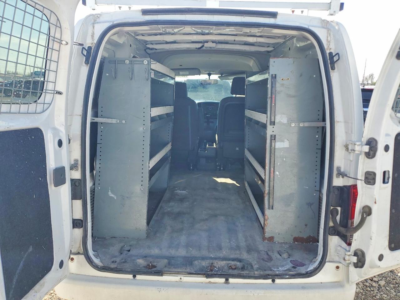 Chevrolet Express Ls