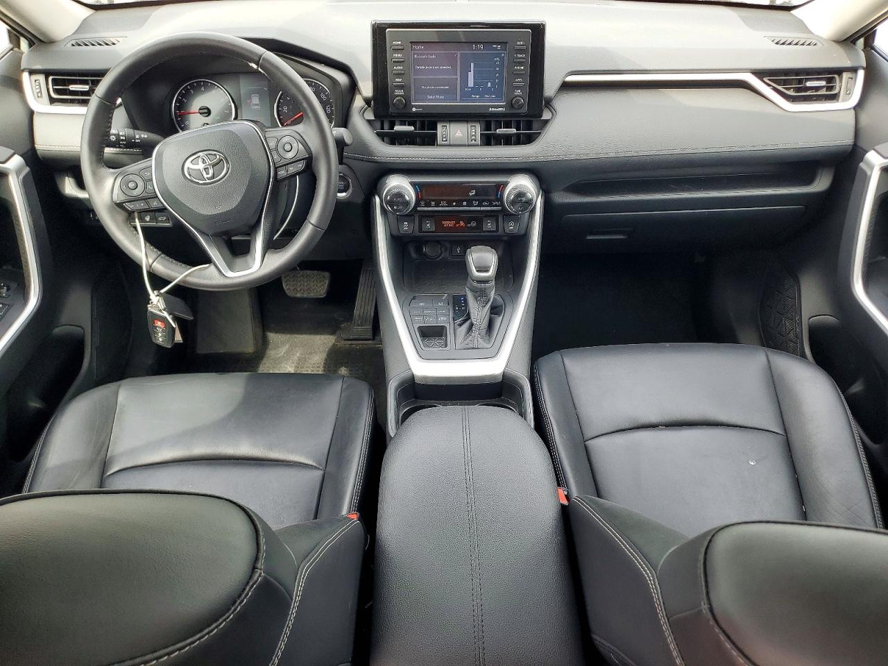 Toyota RAV4 Xle Premium