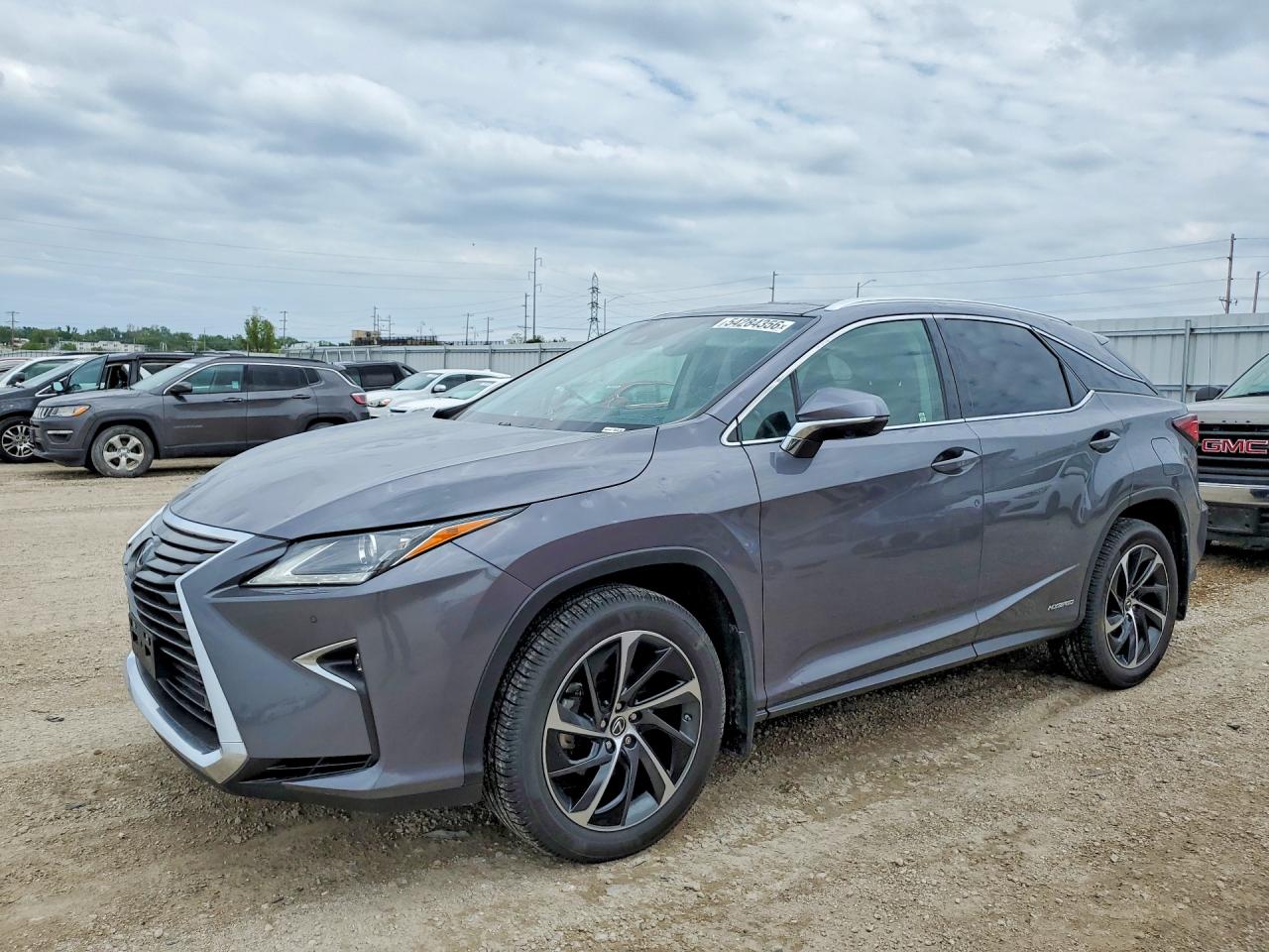 Salvage Lexus RX Image