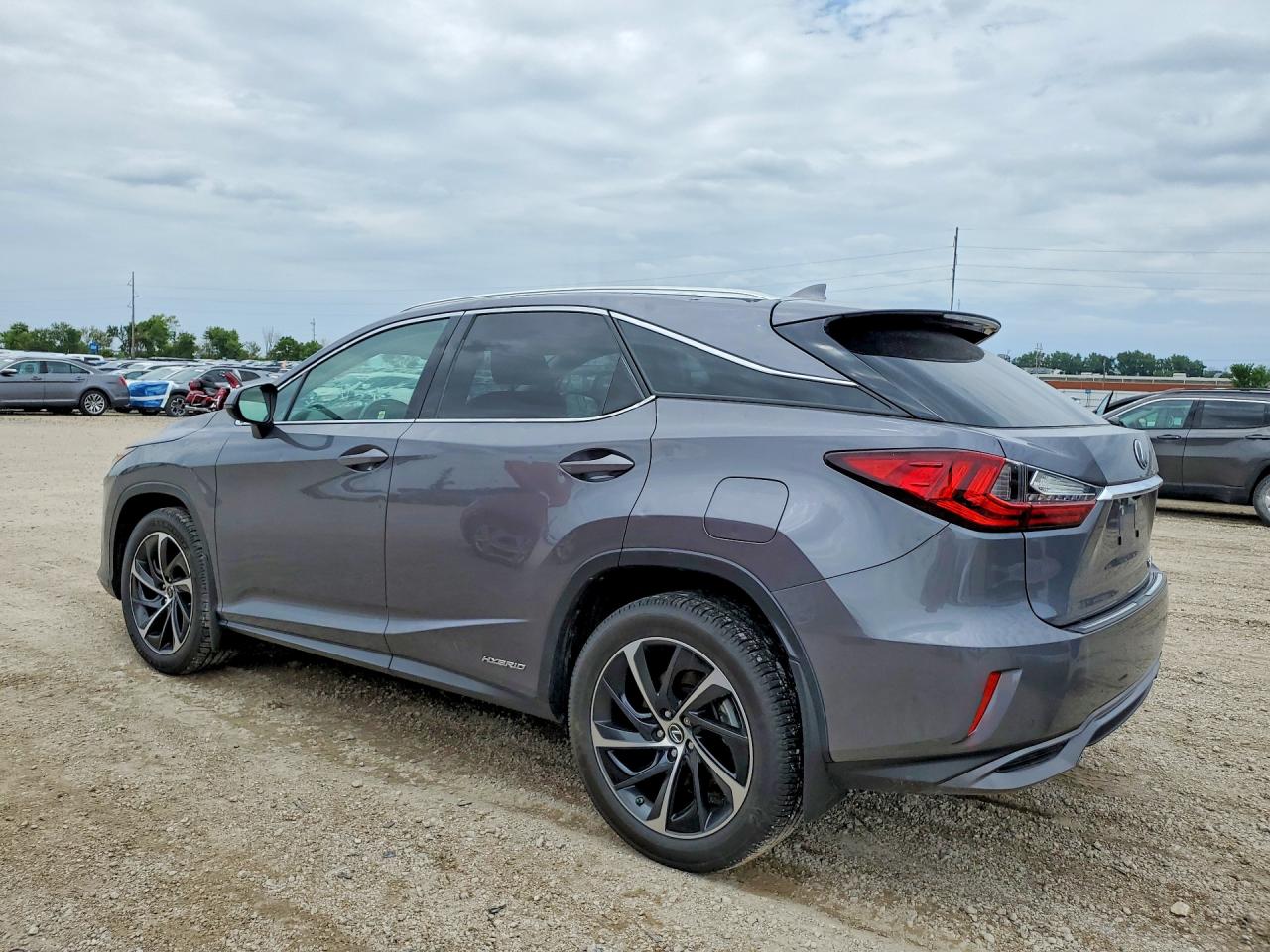 Lexus RX Base