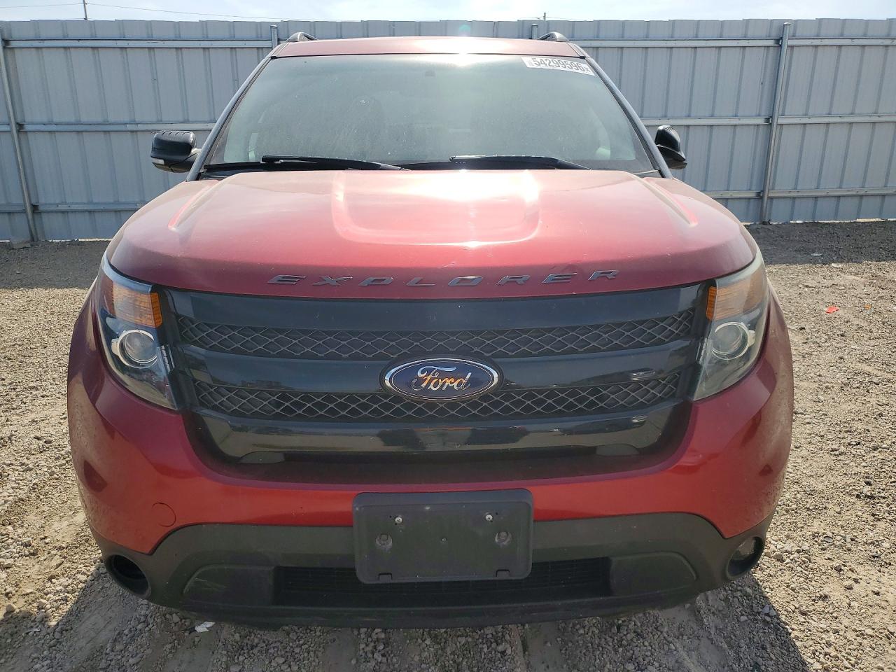 Ford Explorer Sport