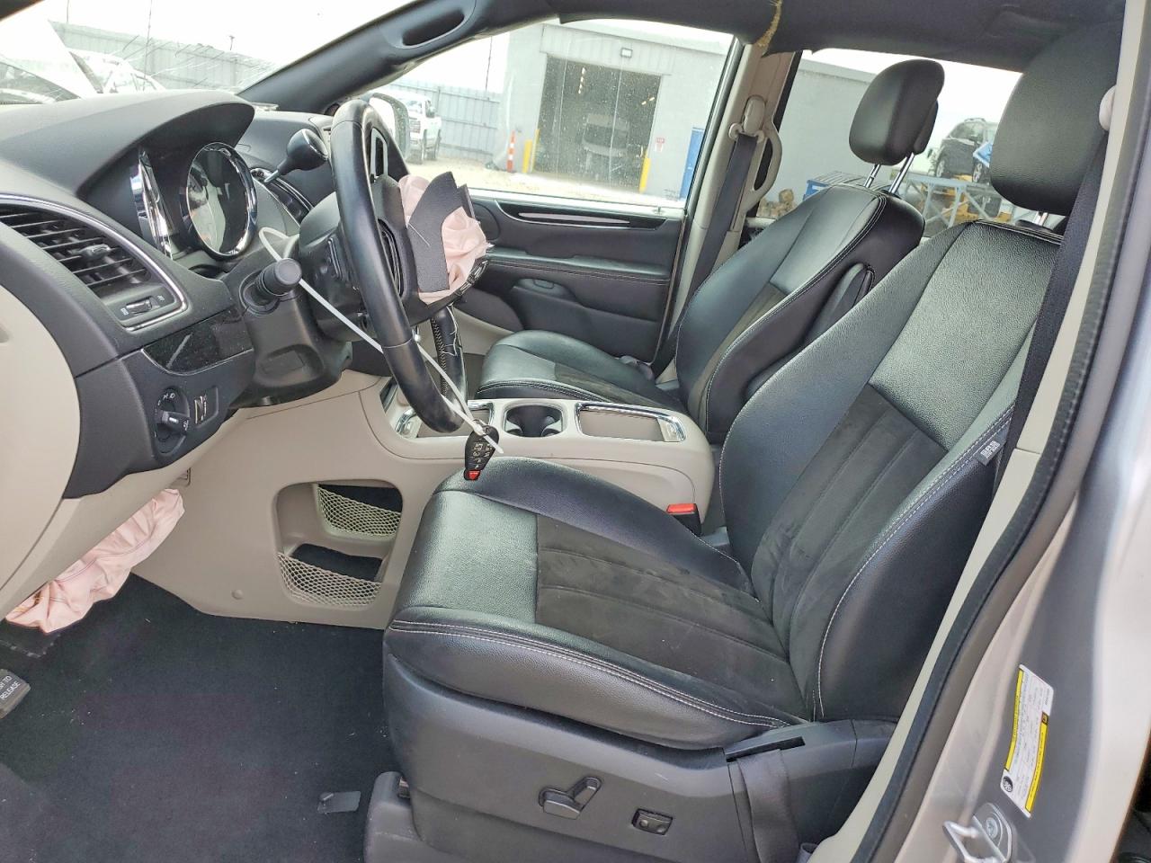 Dodge Caravan Sxt