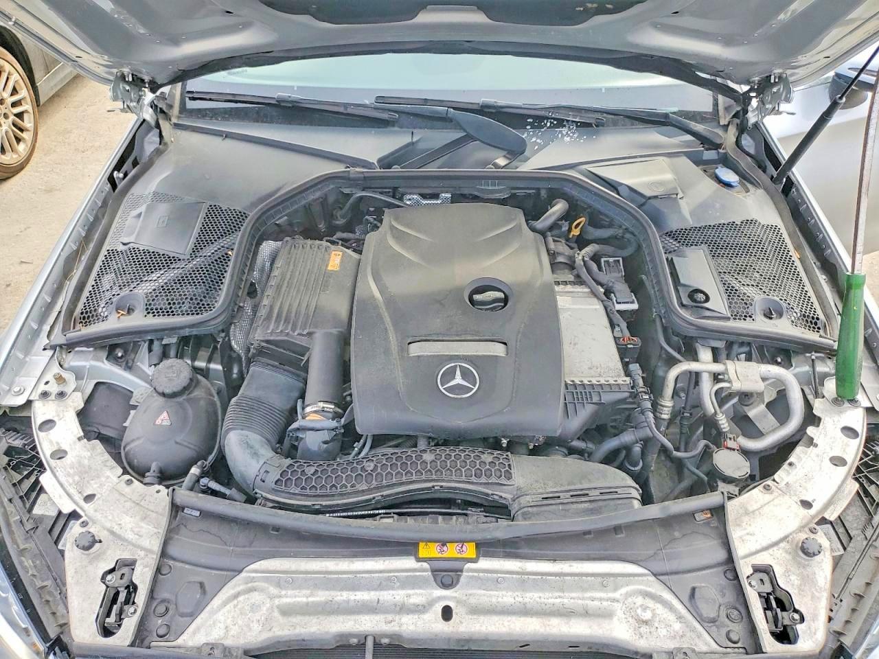 Mercedes-Benz C-Class 300