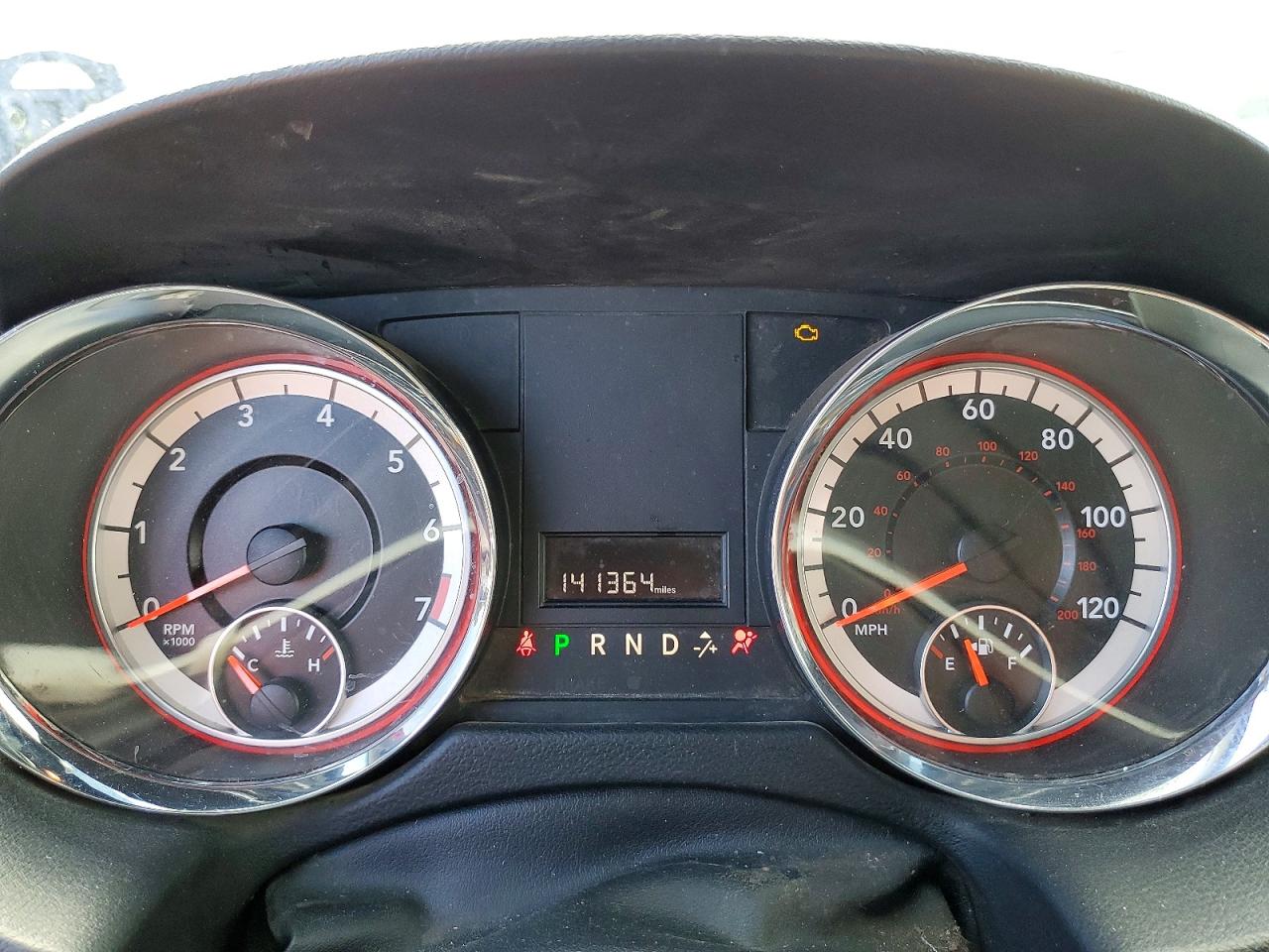 Dodge Caravan Sxt
