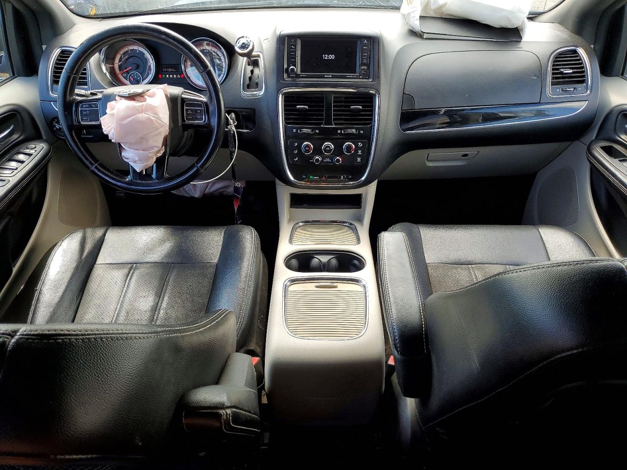Dodge Caravan Sxt
