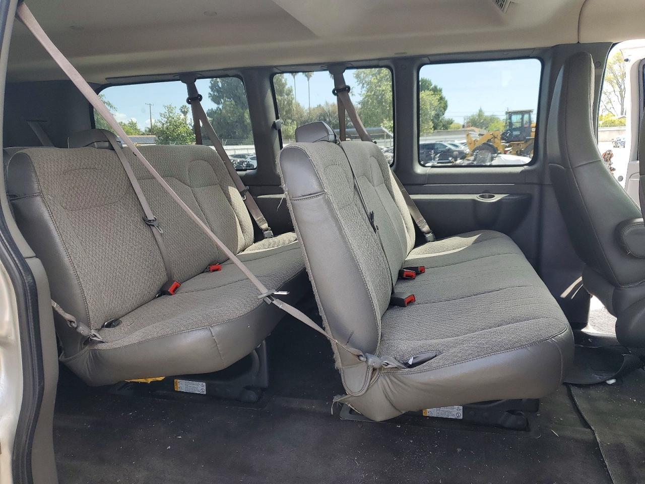 GMC Savana G2500 Lt