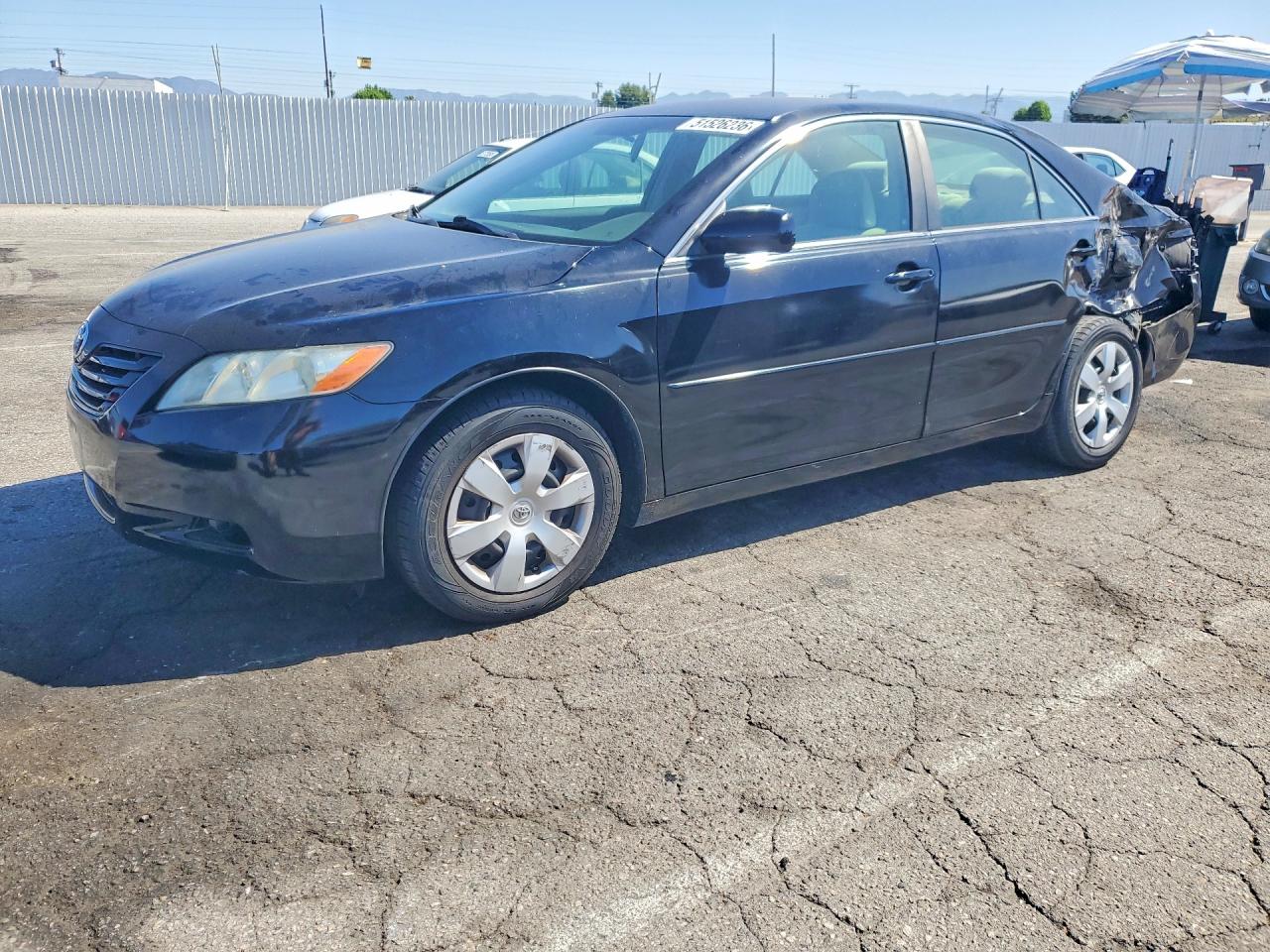 Salvage Toyota Camry Image
